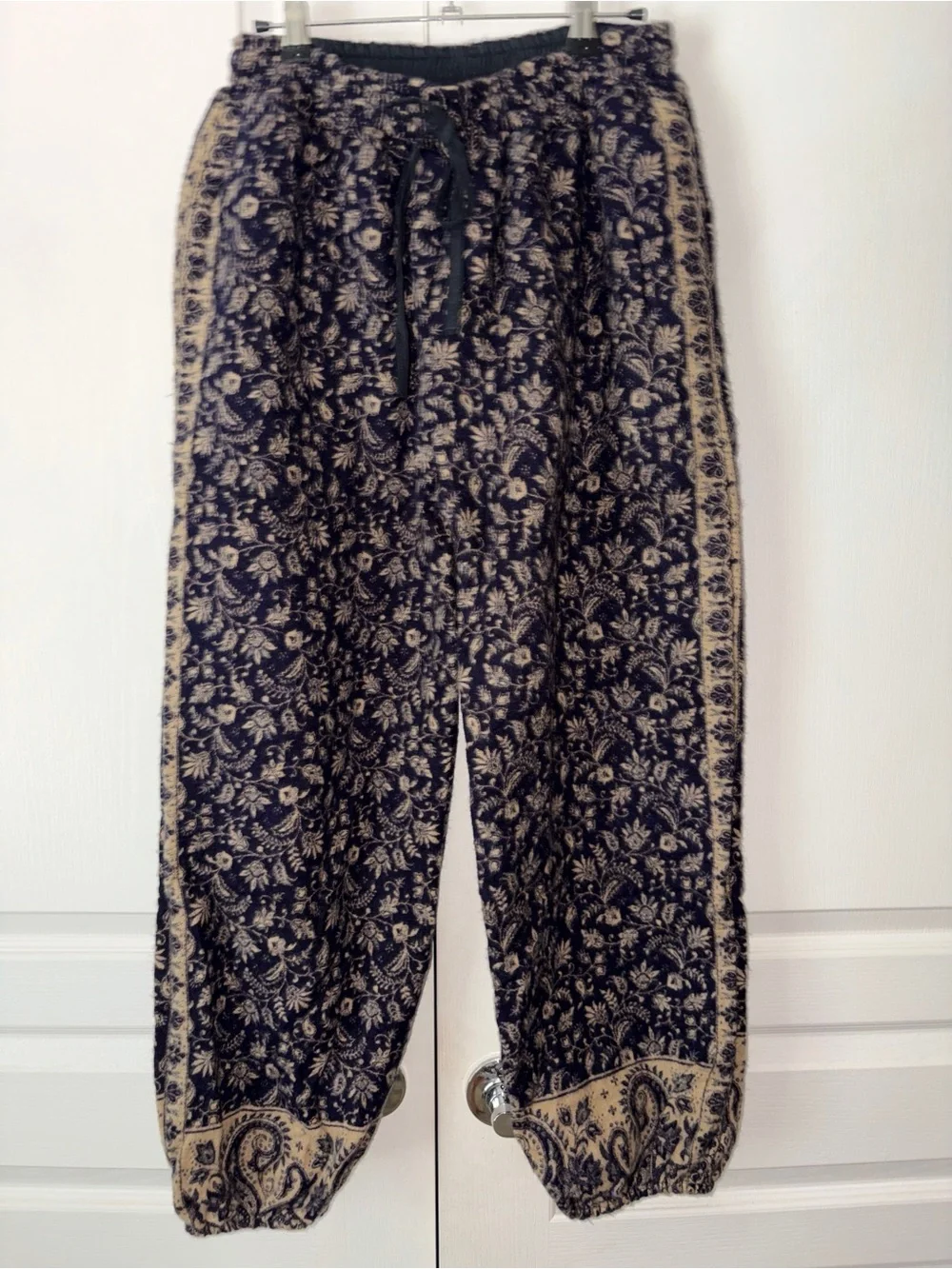 RHEA PAISLEY NAVY JOGGERS  ONE SIZE